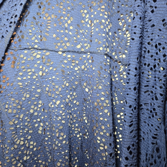 Staples Blue Lace Women's Cardigan Womens Medium- Fits Like a Large - Picture 2 of 6
